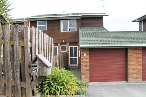 2/2 THE TOP GALLANT, WHITBY, PORIRUA