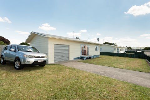 16 HARRIS STREET, Te Puke, Western Bay Of Plenty