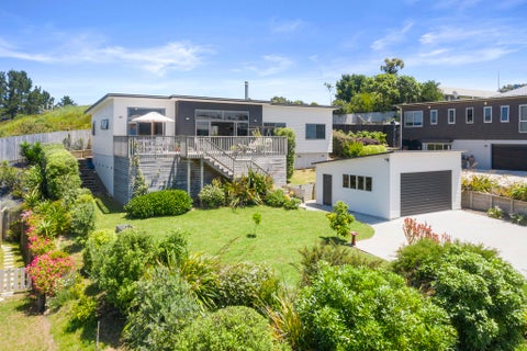 7 Puka Place, Raglan, Raglan