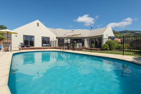 1 Cashmere Close, Richmond