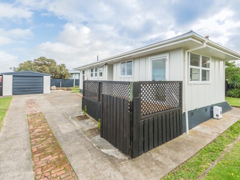 56 Lee Street, Castlecliff, Whanganui