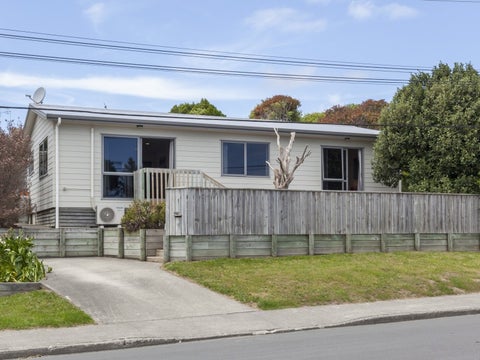 142 Matai RD, Raumati Beach, Raumati