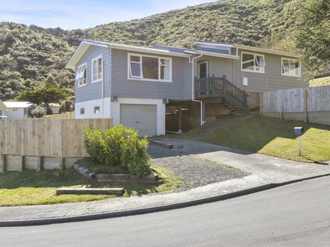 1 Tuam Grove, Wainuiomata, Lower Hutt