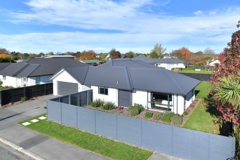 25 Woodend Road, Woodend, Woodend