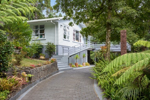 127 Konini Road, Titirangi, Auckland