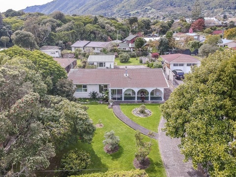 15 Koromiko Road, Waikanae