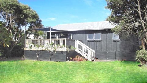 1 Stingray Crescent, Whiritoa, Waihi