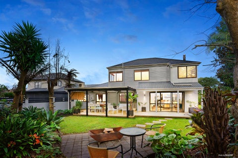 1/181 Carnoustie Drive, Wattle Downs, Auckland