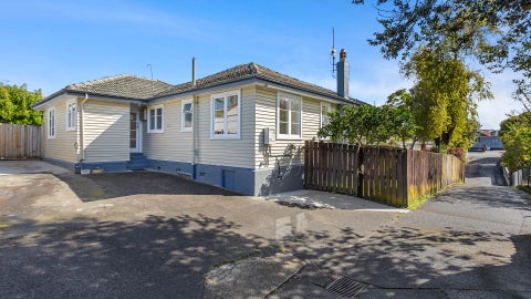 1/1238 New North Road, Avondale, Auckland