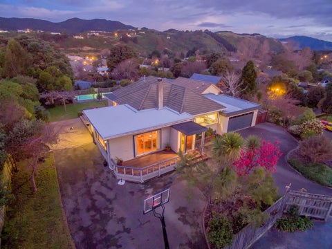 4A Fiesta Grove, Raumati Beach, Paraparaumu