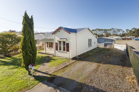 43 French Street, Marton