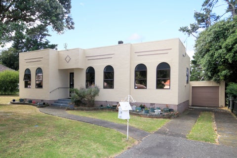 24 Hutchison Crescent, Durie Hill, Whanganui