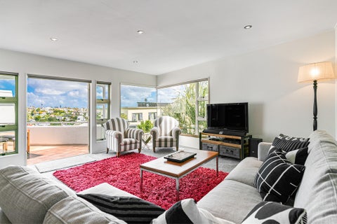 3/18 Takitimu Street, Orakei, Auckland