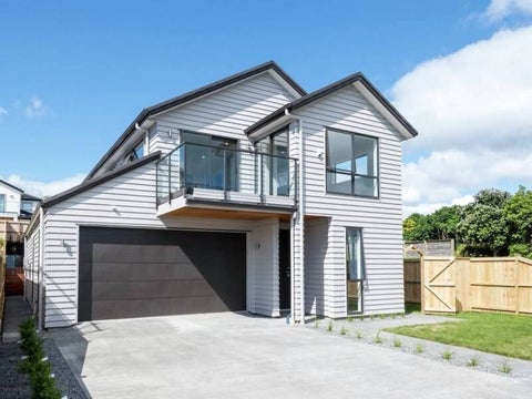 21 Thistle Close, Beachlands, Auckland