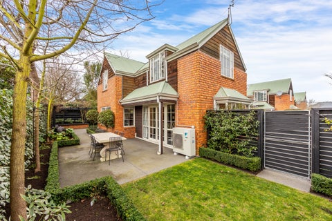 3/61 Hawkesbury Avenue, St Albans, Christchurch