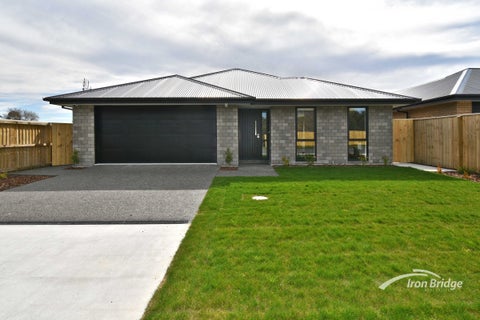 104 Chinnerys Road, Woodend, Woodend