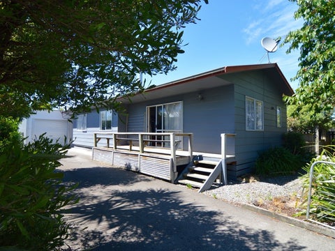 5 Kupe Drive, Carterton