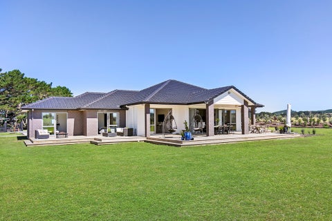 131 HUTCHINSON RD, Helensville, Helensville