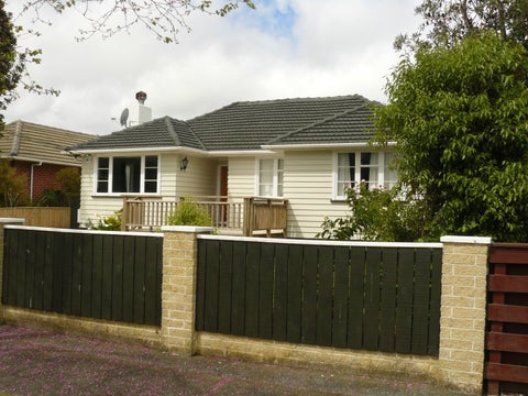 64 Routley Crescent, Elderslea, Upper Hutt