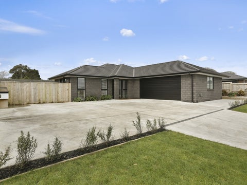28 Dreaver Drive, Waitara, Waitara