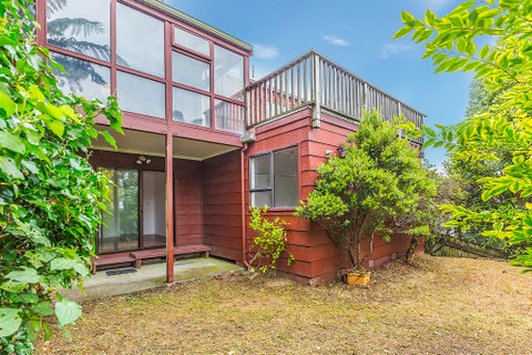 42 Croydon Street, Karori, Wellington