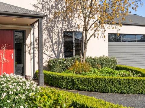 41 Reading Street, Greytown