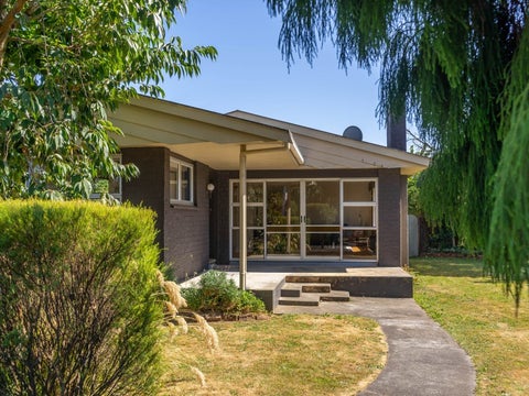 16 Reading Street, Greytown, Greytown