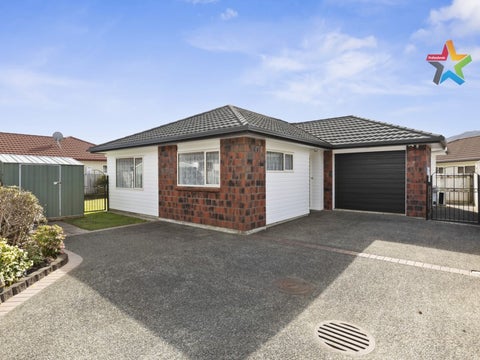 35 Woodland Mews, Wainuiomata, Lower Hutt
