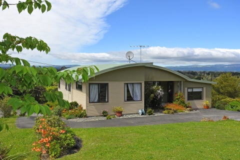19 Watt Street, Featherston