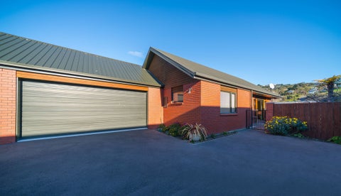 2/164 Main Road, Redcliffs, Christchurch