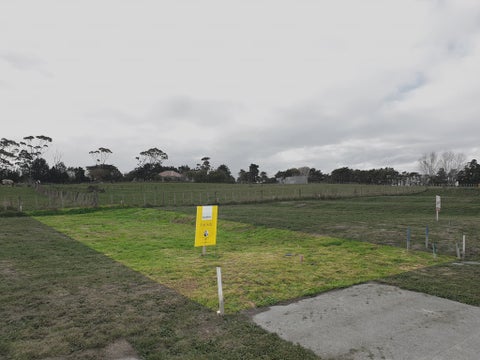 39 Matakohe Road, Westgate, Auckland