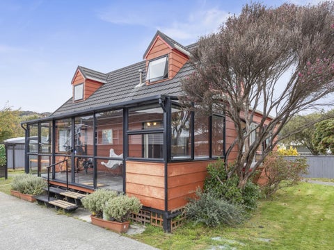 37A Bledisloe Crescent, Wainuiomata, Lower Hutt