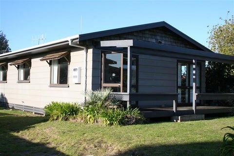 304A Sylvia Road, Whangamatā
