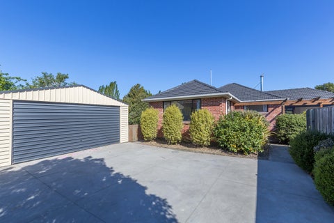 78 Daniels Road, Redwood, Christchurch