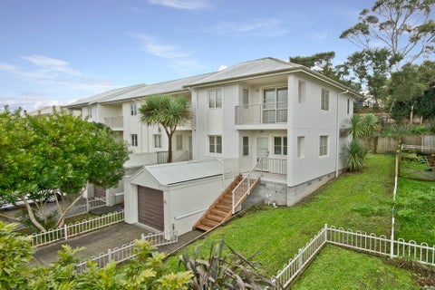 31 Winery Way, Henderson, Auckland