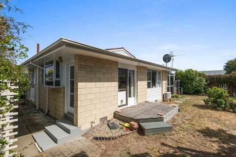 2/14 Four Elms Place, Parklands, Christchurch