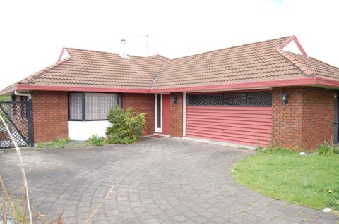 16 Garden Heights Avenue, Glenview, Hamilton
