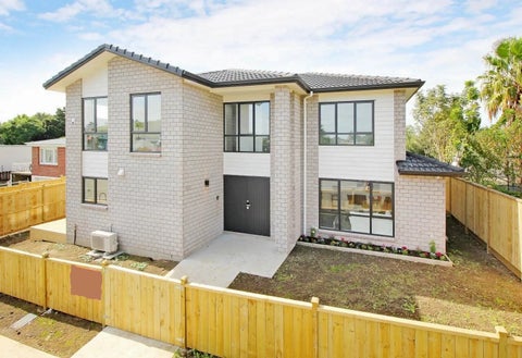 50A Mckenzie Road, Mangere Bridge, Auckland