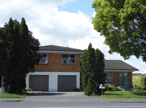 412 Peachgrove Road, Fairfield, Hamilton