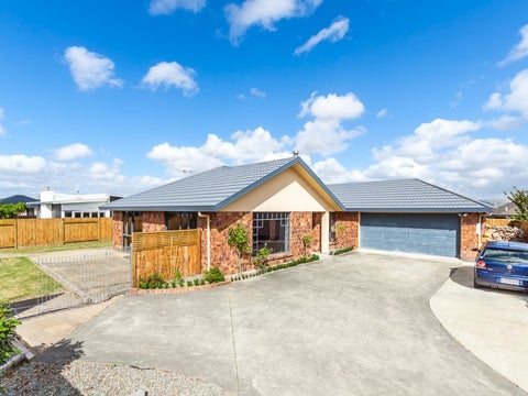 45 Meridian Grove, Kelvin Grove, Palmerston North