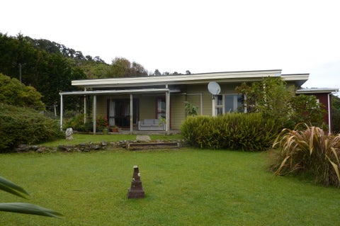 39 Dole Street, Ngakawau, Ngakawau