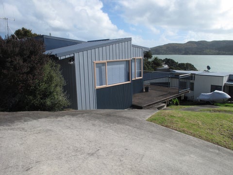36 Lily Street, Raglan, Raglan