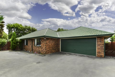 69A Bower Avenue, New Brighton, Christchurch