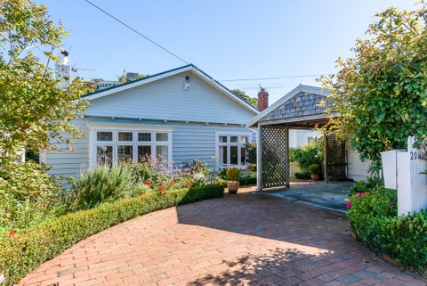 20 Friend Street, Karori, Wellington