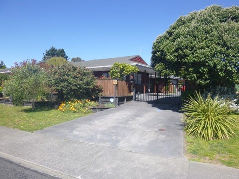 80 Langdale Avenue, Paraparaumu