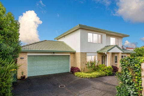 1/24 Penruddocke Road, Half Moon Bay, Auckland