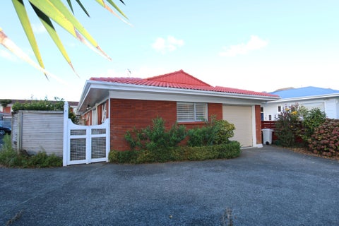 4/83 Moana Avenue, Onehunga, Auckland
