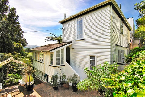 17 Ponsonby Road, Karori, Wellington