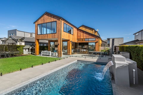 33 Bayvista Drive, Karaka, Papakura