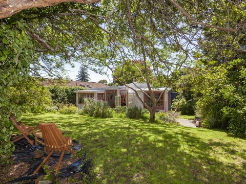 58 Wellington Road, Paekakariki